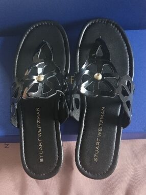 Stuart Weitzman Jasmine Thong Sandals